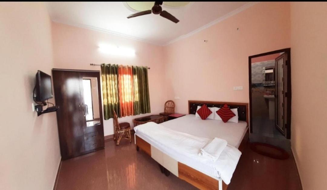 דהראדון Nandini Homestay מראה חיצוני תמונה