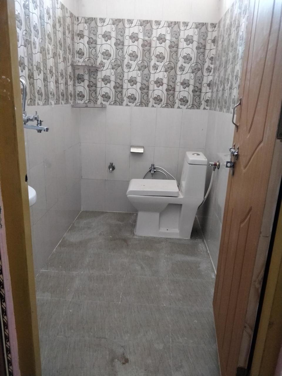 דהראדון Nandini Homestay מראה חיצוני תמונה